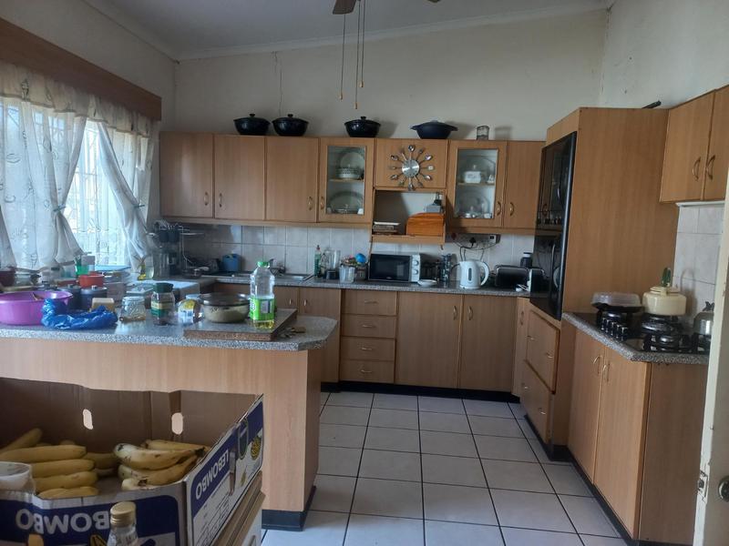6 Bedroom Property for Sale in Queenstown Central Eastern Cape